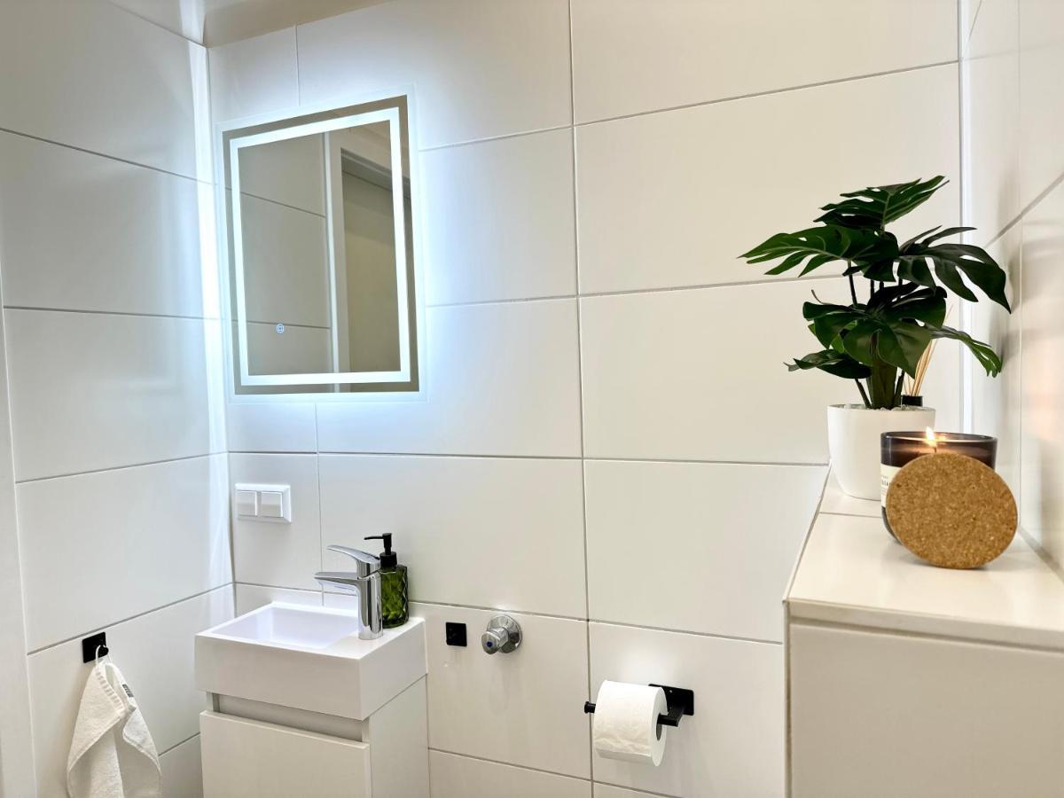 Mystay: Zentral I Design I Prime I Gaeste Wc Heidelberg Exterior foto